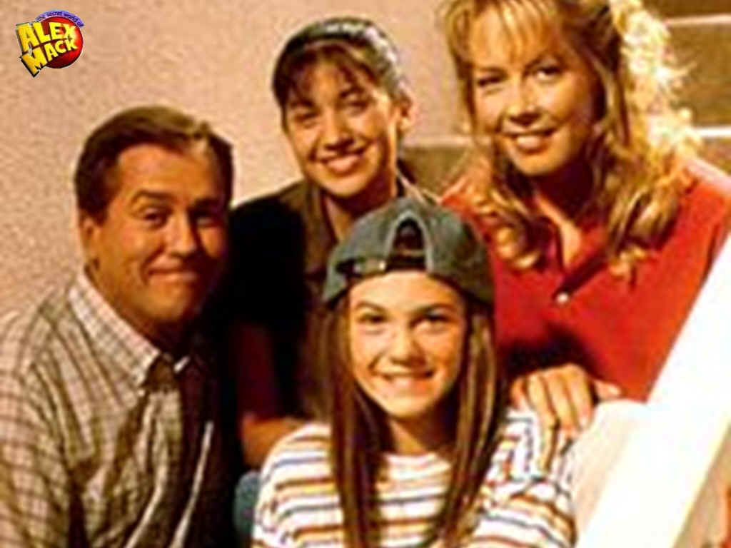 alexmack_2.JPG (169933 bytes)